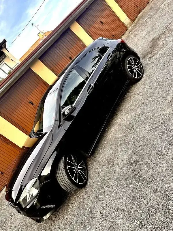 Usata Mercedes A200 Business 136 CV (100 kW) 2016 Utilitaria