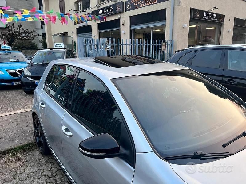 Usata VW Golf VI GTI 210 CV (154 kW) 2009 Grigio Utilitaria