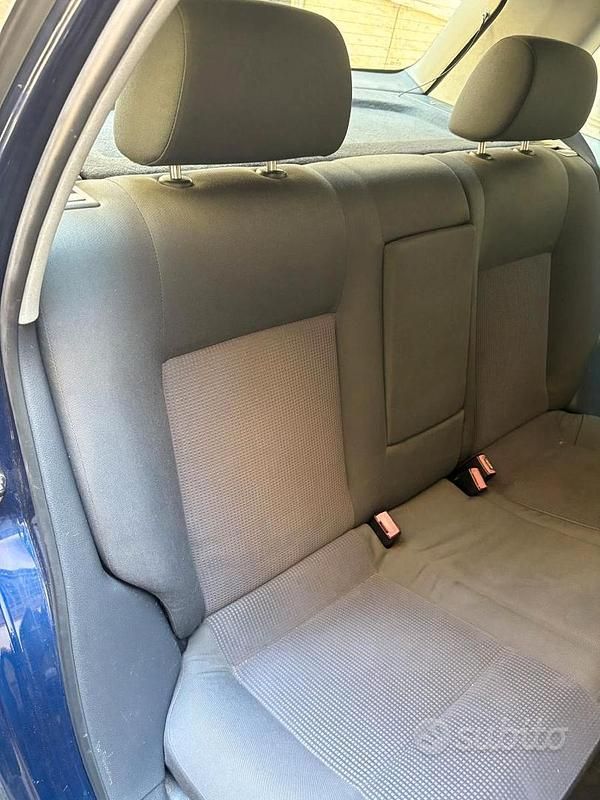 Usata VW Polo 75 CV (55 kW) 2003 Blu Utilitaria