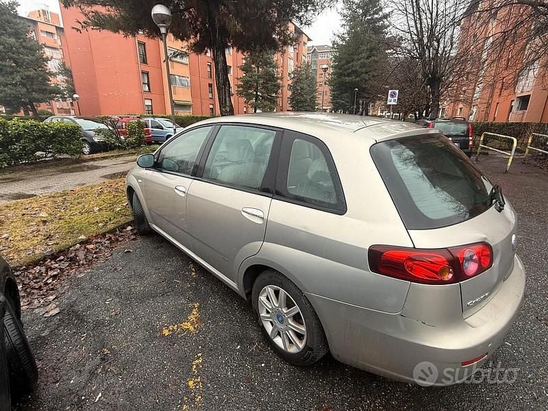 Usata Fiat Croma 120 CV (88 kW) 2005 Station wagon
