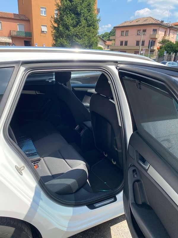 Usata Audi A4 Ambiente 120 CV (88 kW) 2011 Bianco Station wagon
