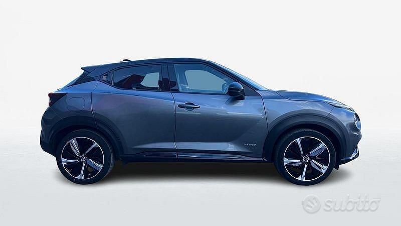 Usata Nissan Juke 143 CV (105 kW) 2022 Grigio scuro SUV