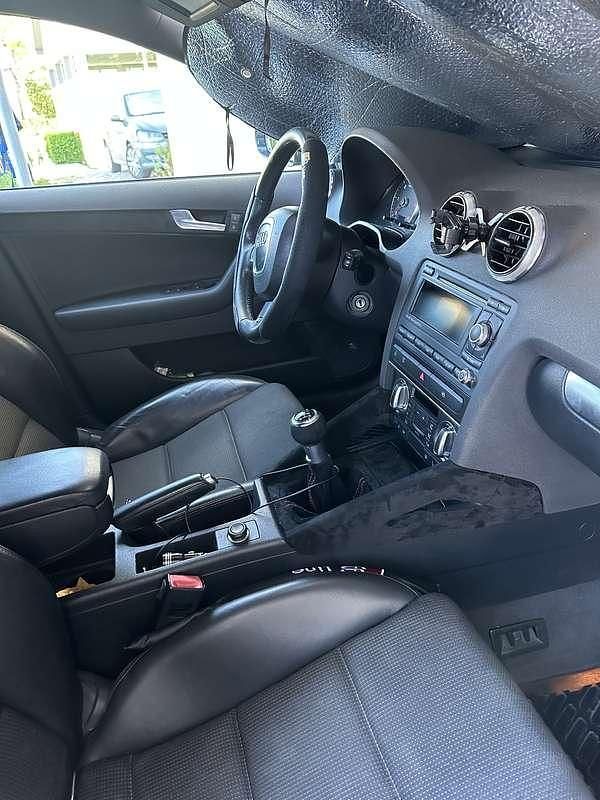 Usata Audi A3 Sportback Ambiente 140 CV (102 kW) 2010 Nero Utilitaria