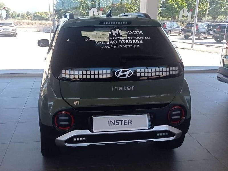 Nuova Hyundai Inster 49 kW (67 CV) 2025 Tomboy khaki Utilitaria