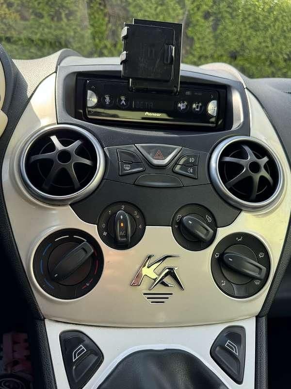 Usata Ford Ka Titanium 69 CV (50 kW) 2010 Utilitaria