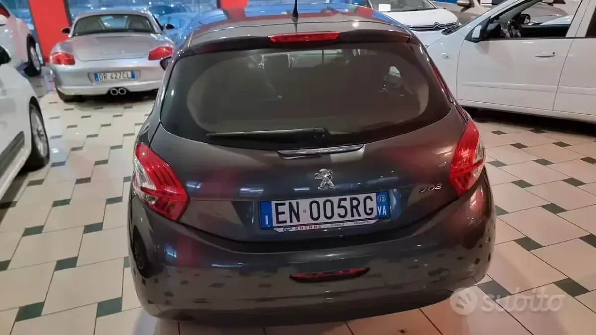 Usata Peugeot 208 Active 82 CV (60 kW) 2012 Grigio Utilitaria