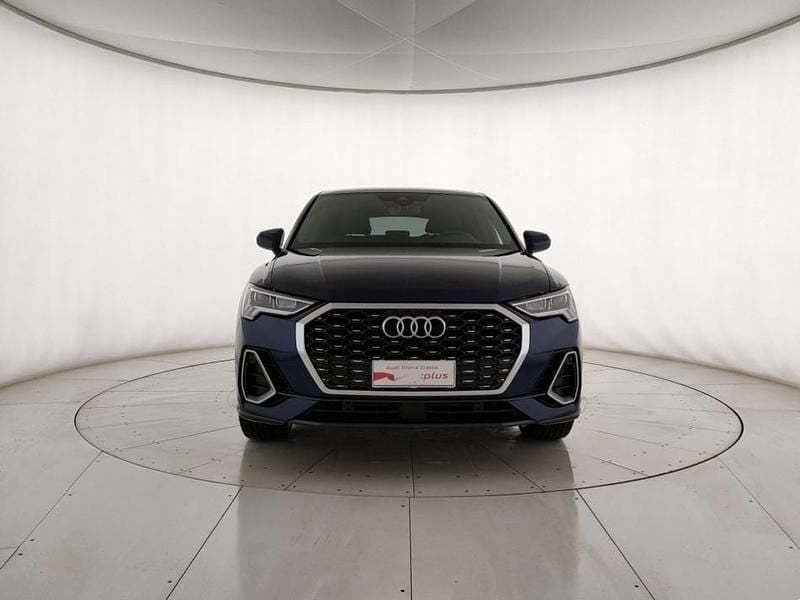 Usata Audi Q3 Sportback S-Line 150 CV (110 kW) 2024 Blu SUV