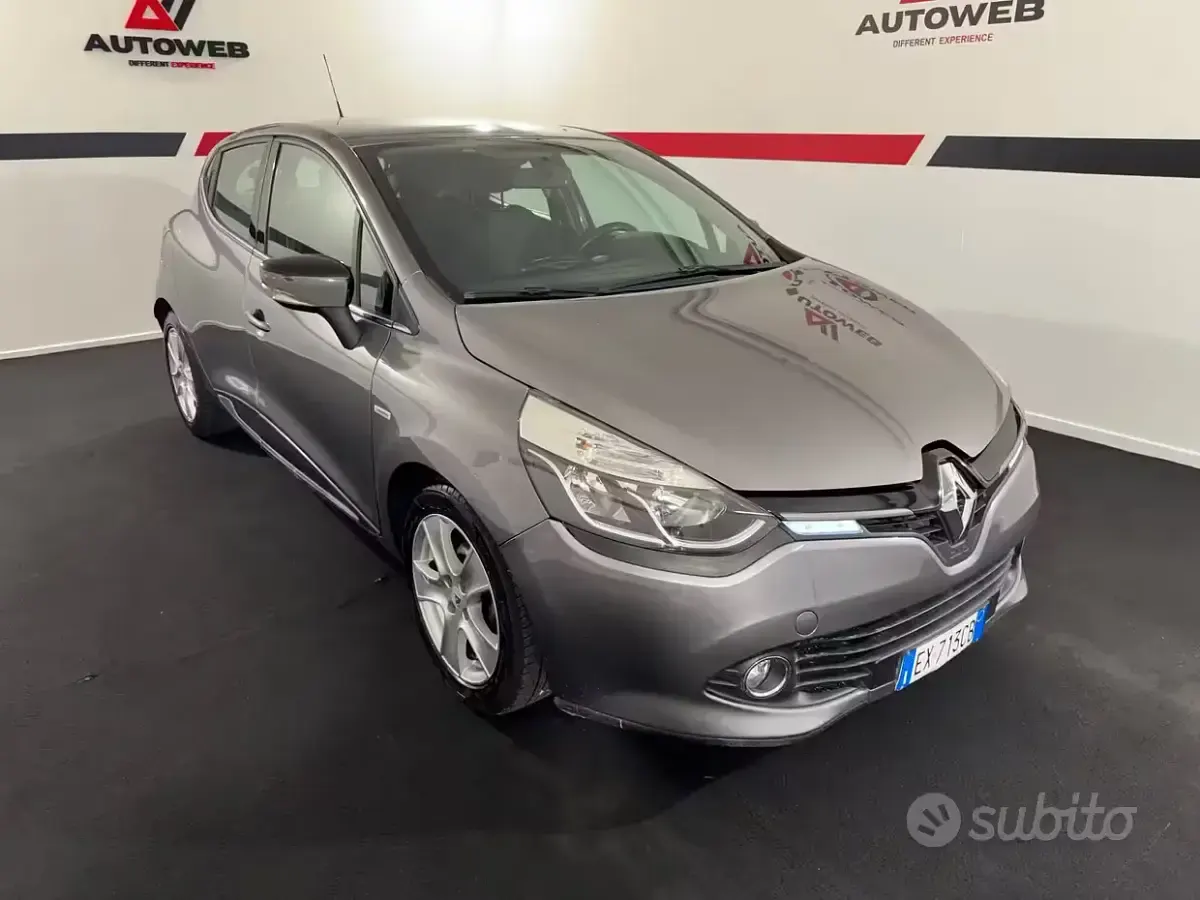 Usata Renault Clio IV 73 CV (53 kW) 2014 Grigio Berlina