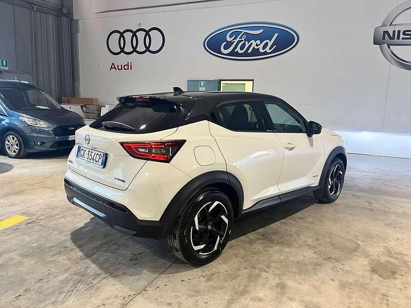 Usata Nissan Juke N-Connecta 94 CV (69 kW) 2022 White pearl SUV
