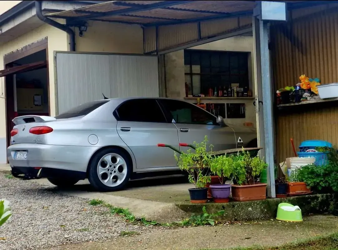 Usata Alfa Romeo 166 226 CV (166 kW) 1999 Berlina