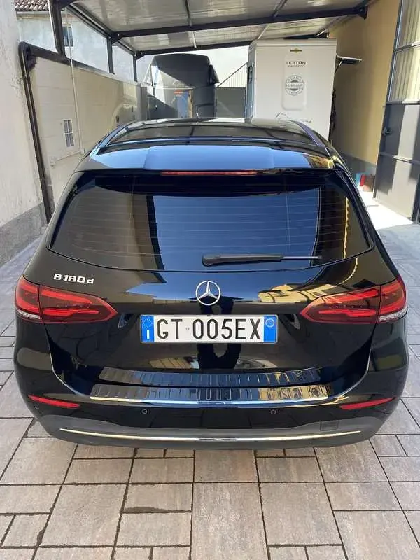 Brugt Mercedes B180 116 HK (85 kW) 2021 MPV