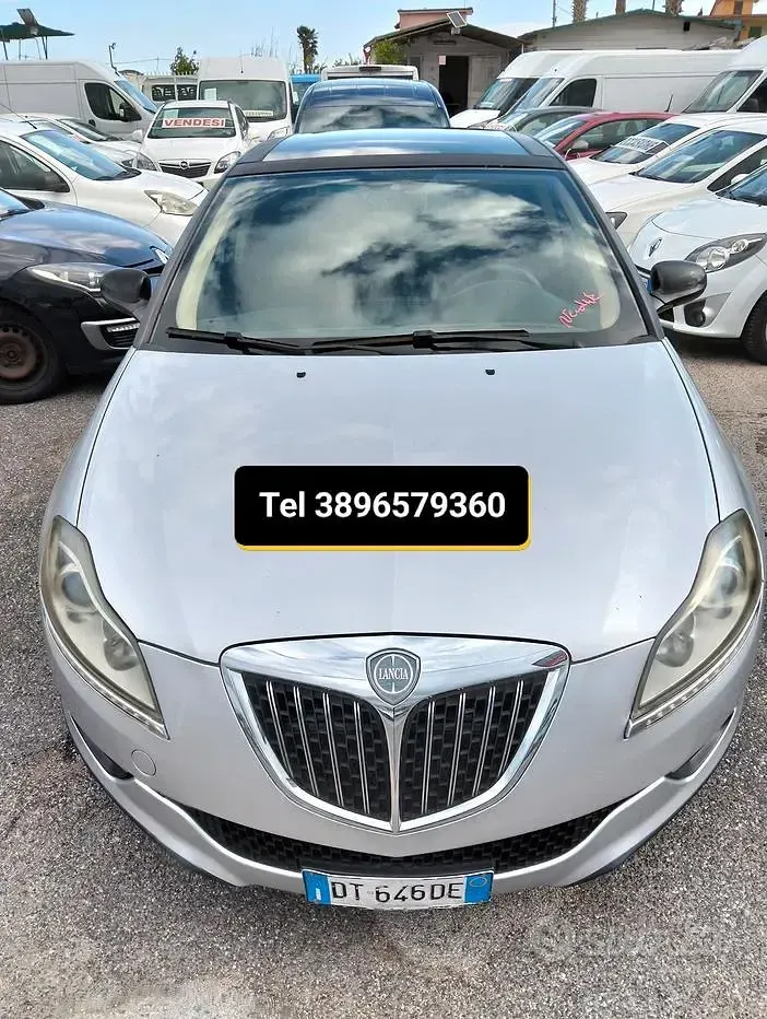 Usata Lancia Delta 120 CV (88 kW) 2009 Grigio Utilitaria