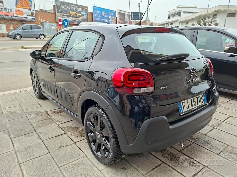 Usata Citroën C3 Shine 75 CV (55 kW) 2017 Nero Berlina