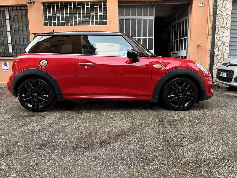 Usata Mini Cooper SD Business 170 CV (125 kW) 2016 Rosso Utilitaria