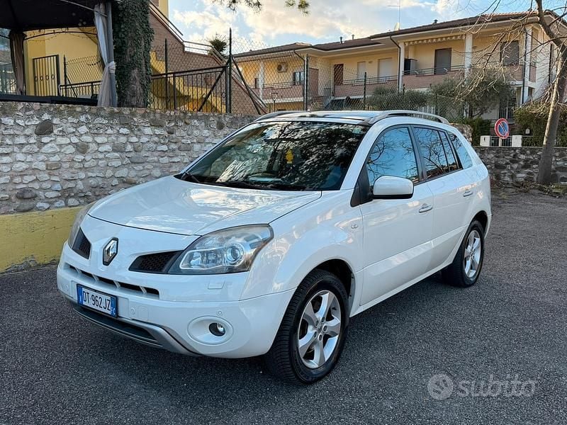 Usata Renault Koleos 150 CV (110 kW) 2010 Bianco SUV