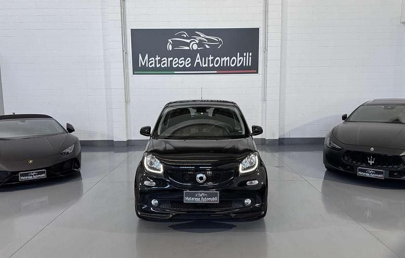 Usata Smart ForFour Passion 90 CV (66 kW) 2019 Nero Utilitaria