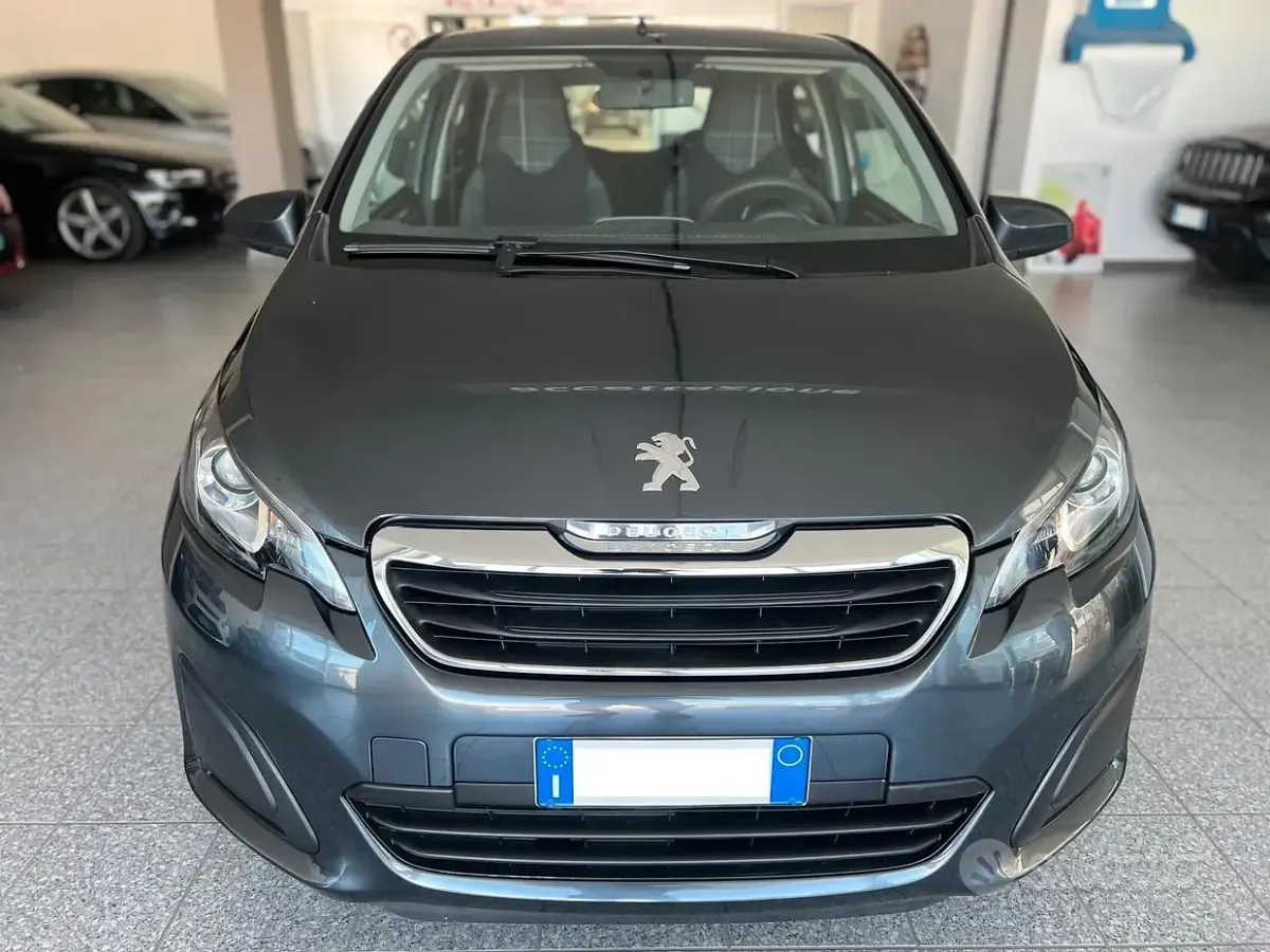 Usata Peugeot 108 Access 69 CV (50 kW) 2017 Grigio Berlina