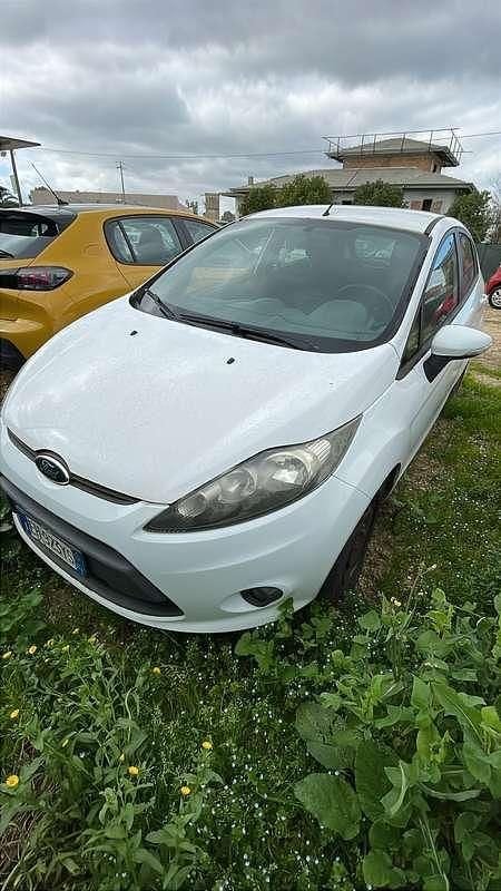 Usata Ford Fiesta Zetec 75 CV (55 kW) 2011 Utilitaria