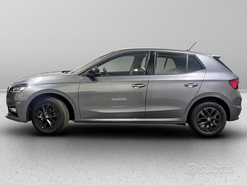 Usata Skoda Fabia 95 CV (69 kW) 2025 Grigio Utilitaria