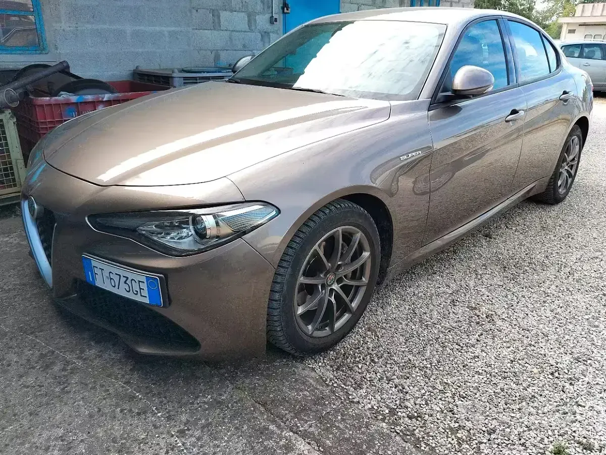 Usata Alfa Romeo GT Junior 160 CV (117 kW) 2018 Berlina