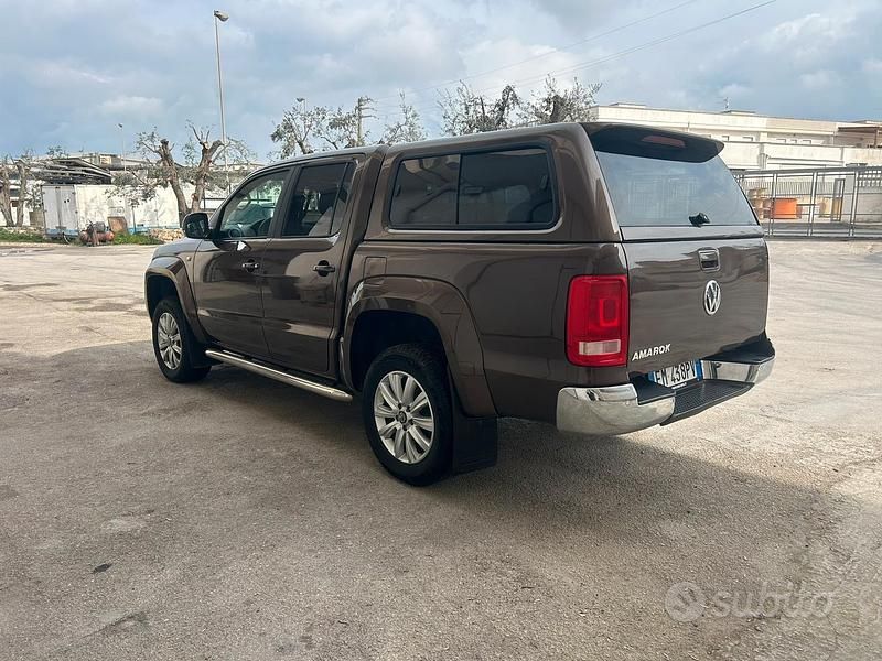 Usata VW Amarok 163 CV (119 kW) 2012 Marrone Pick-up