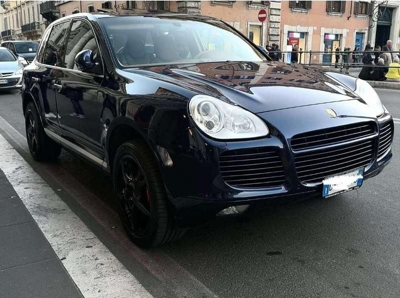 Usata 2006 Porsche Cayenne Turbo S SUV | 13.000 € - Immagine 1/2