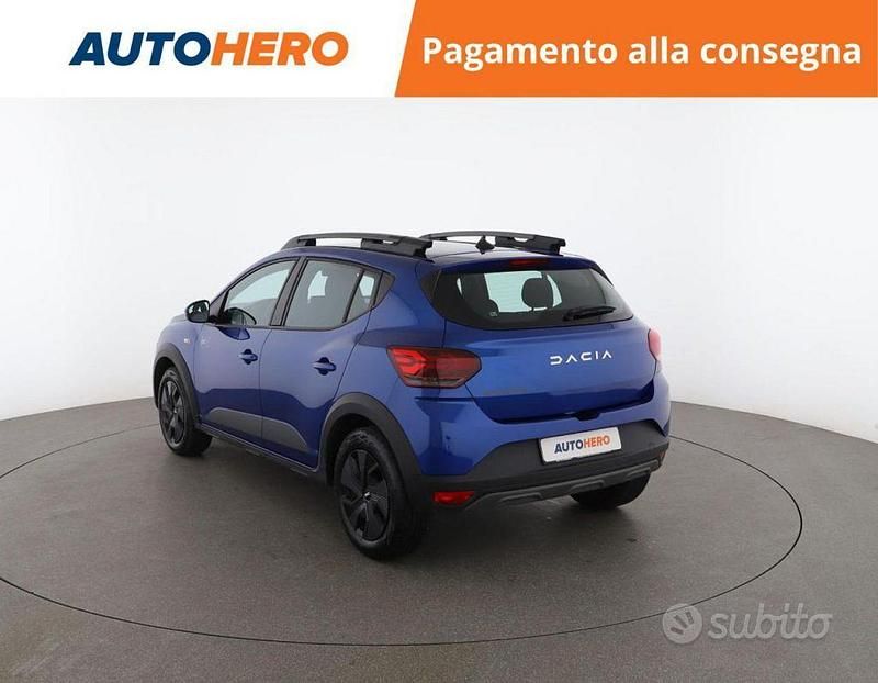 Usata Dacia Sandero Expression 91 CV (66 kW) 2024 Blu SUV