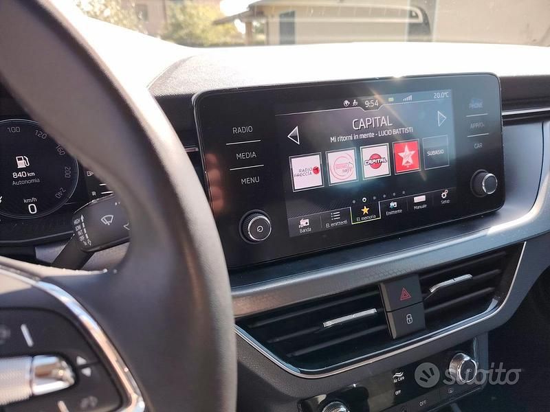 Usata Skoda Kamiq 110 CV (80 kW) 2023 Grigio SUV