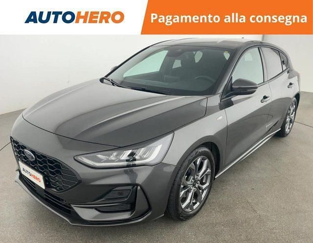 Grigio Usata 2023 Ford Focus ST-Line Tre volumi | 22.999 € (Buon prezzo) - Immagine 1/2