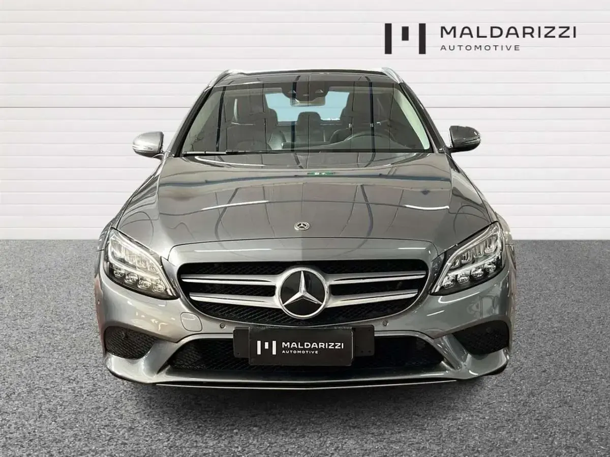 Usata Mercedes C200 160 CV (117 kW) 2021 Grigio Station wagon