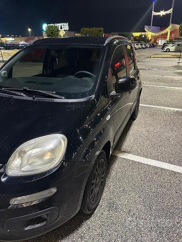 Usata Fiat Panda Easy 69 CV (50 kW) 2013 Nero Berlina