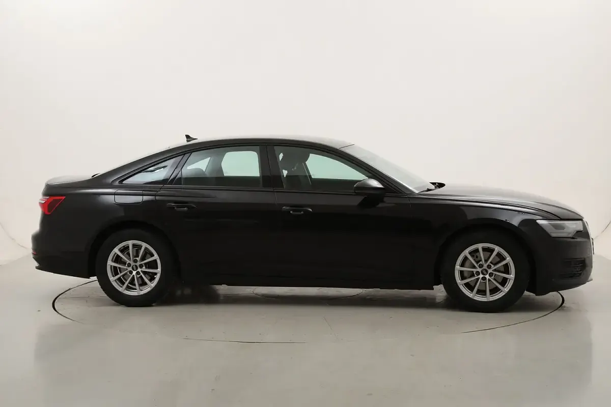Usata Audi A6 Business 163 CV (119 kW) 2022 Berlina