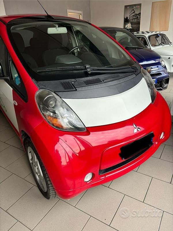 Usata Mitsubishi i-MiEV 2012 Rosso Utilitaria