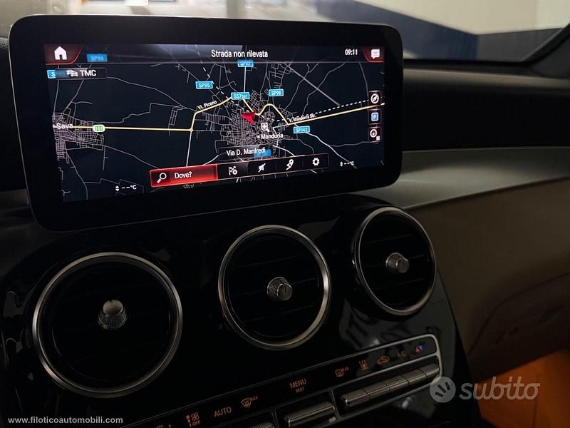 Usata Mercedes GLC300e 194 CV (142 kW) 2021 Nero Coupé