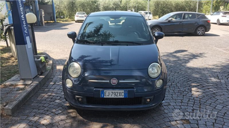 Usata Fiat 500 85 CV (62 kW) 2011 Blu Utilitaria