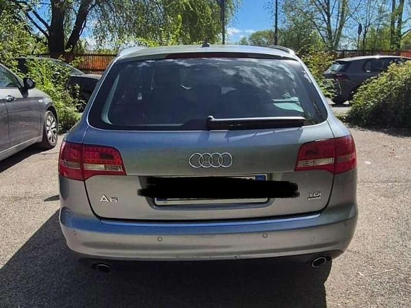 Usata Audi A6 239 CV (175 kW) 2011 Grigio Station wagon