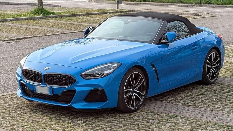 Usata BMW Z4 M Sport 258 CV (189 kW) 2020 Blu/azzurro Cabrio