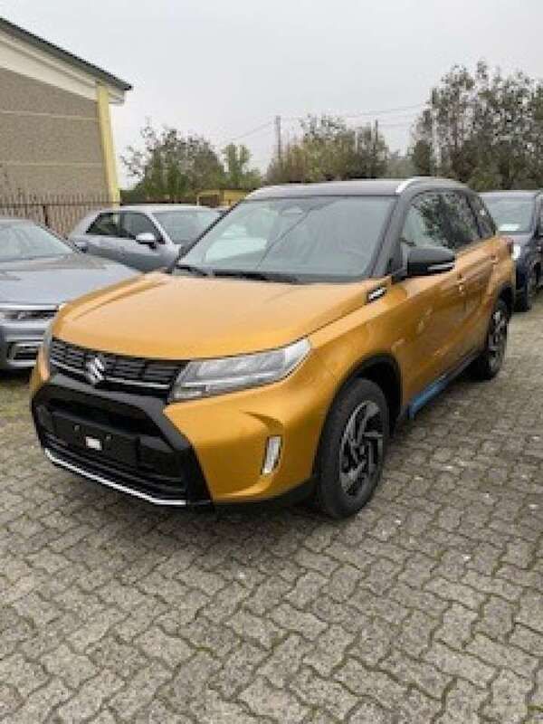 Nuova Suzuki Vitara 129 CV (94 kW) 2025 Argento SUV