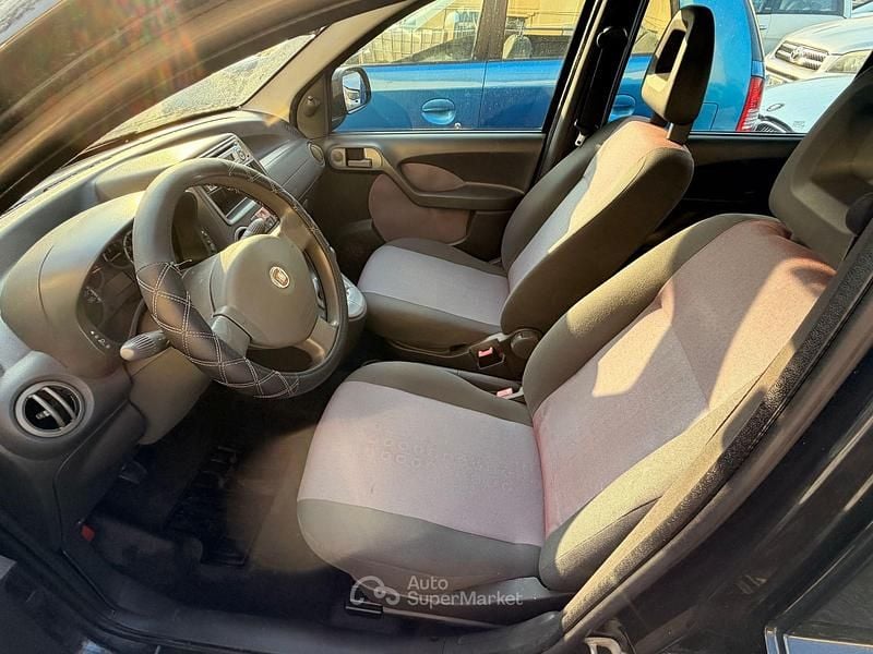 Usata Fiat Panda Dynamic 60 CV (44 kW) 2010 Nero Utilitaria