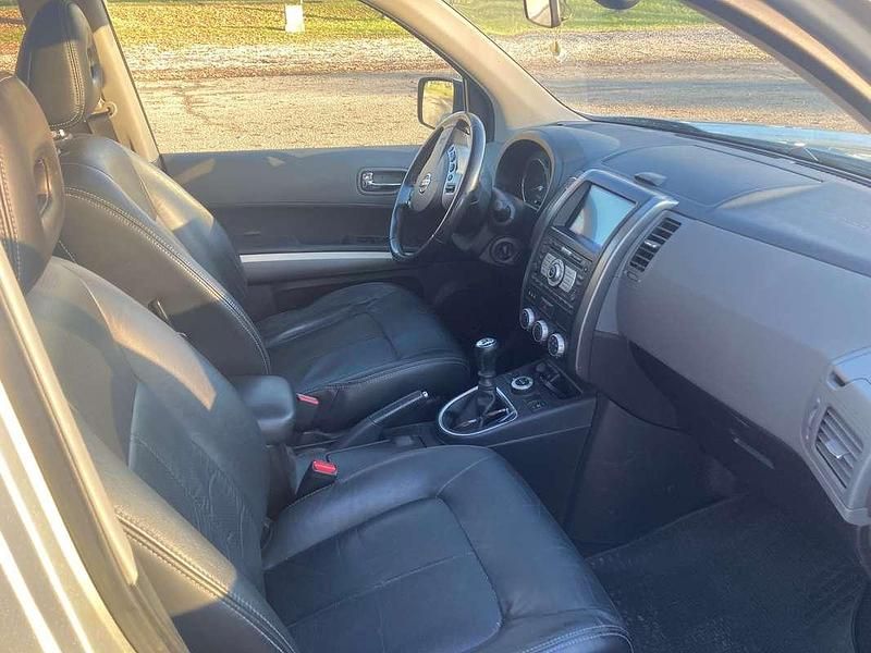 Usata Nissan X-Trail SE 150 CV (110 kW) 2008 Grigio SUV