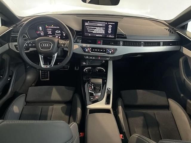 Usata Audi A5 Sportback S-Line 163 CV (119 kW) 2024 Blu Utilitaria