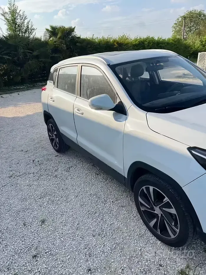 Usata DR DR 5.0 155 CV (114 kW) 2023 Bianco SUV
