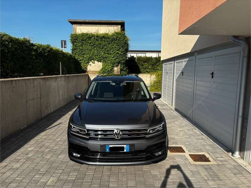 Grigio Usata 2019 VW Tiguan Allspace Advance SUV | 27.500 € (Buon prezzo) - Immagine 1/4