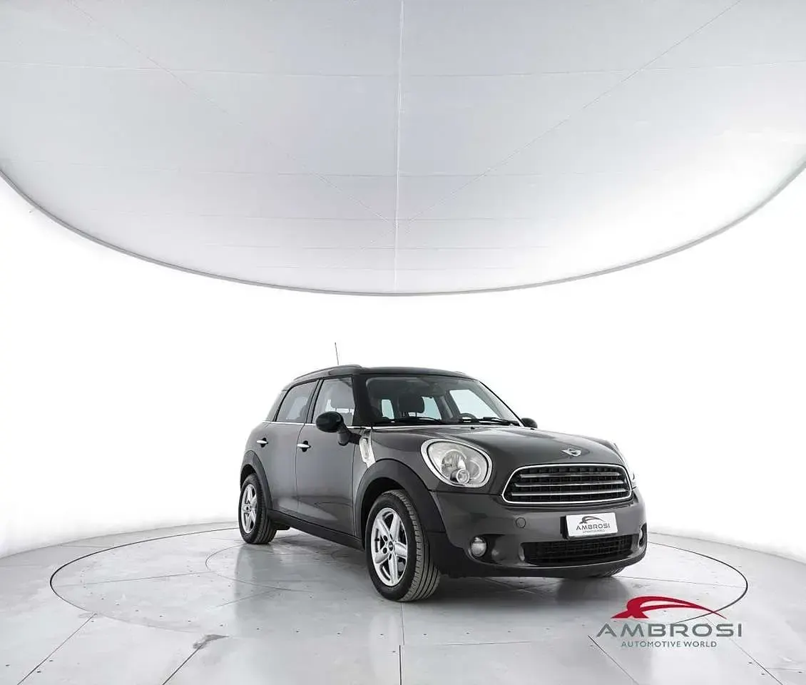 Usata Mini Cooper D Countryman 111 CV (81 kW) 2013 Marrone SUV