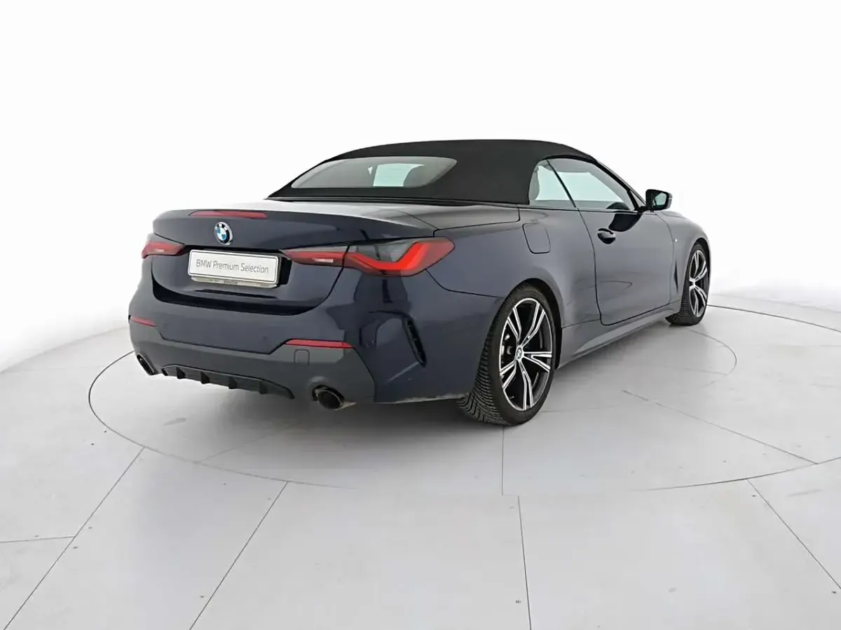 Usata BMW 430 Cabriolet M Sport 286 CV (210 kW) 2022 Tanzanite blue Cabrio
