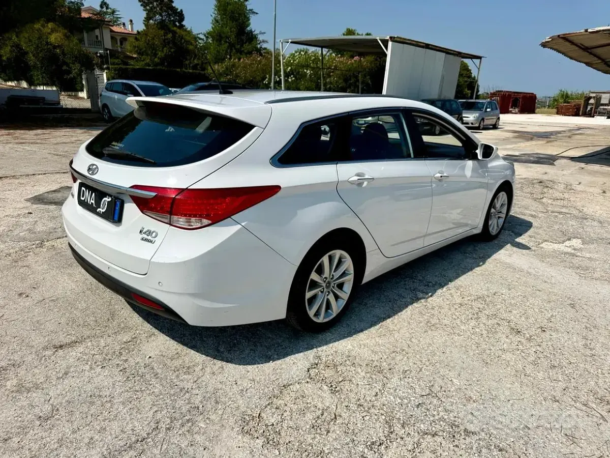 Usata Hyundai i40 136 CV (100 kW) 2014 Bianco Station wagon