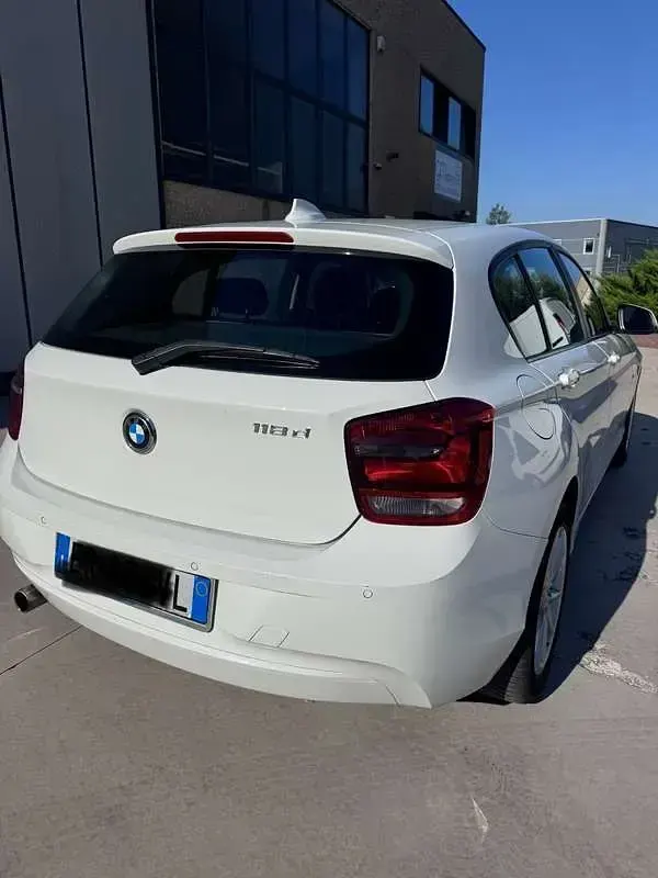 Usata BMW 118 143 CV (105 kW) 2013 Utilitaria