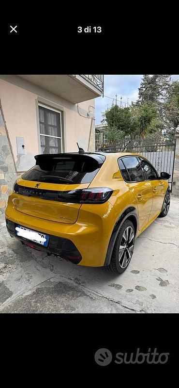 Usata Peugeot 208 GT-line 131 CV (96 kW) 2019 Giallo Utilitaria
