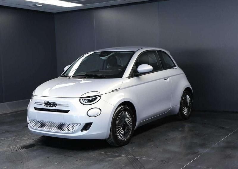 Nuova Fiat 500 65 CV (47 kW) 2026 Blu/azzurro Utilitaria