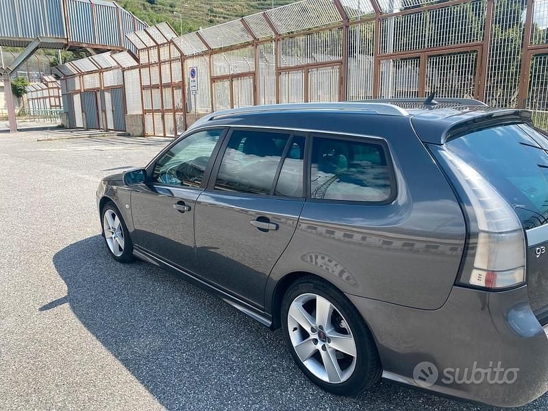 Usata Saab 9-3 180 CV (132 kW) 2009 Grigio Station wagon